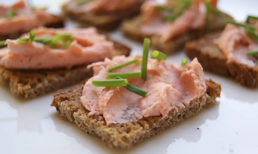Mousse di Salmone per crostini