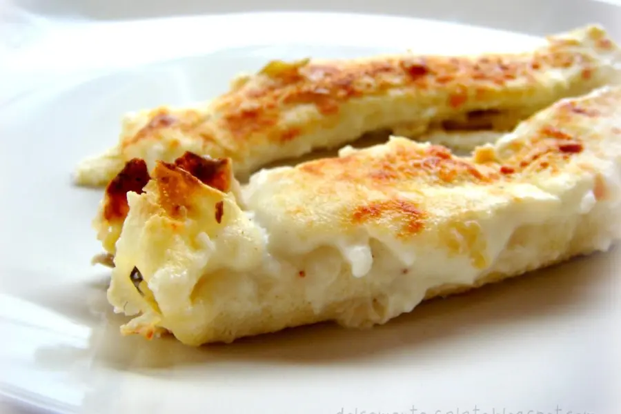 Crespelle farcite con salsa di noci e radicchio bimby tm5